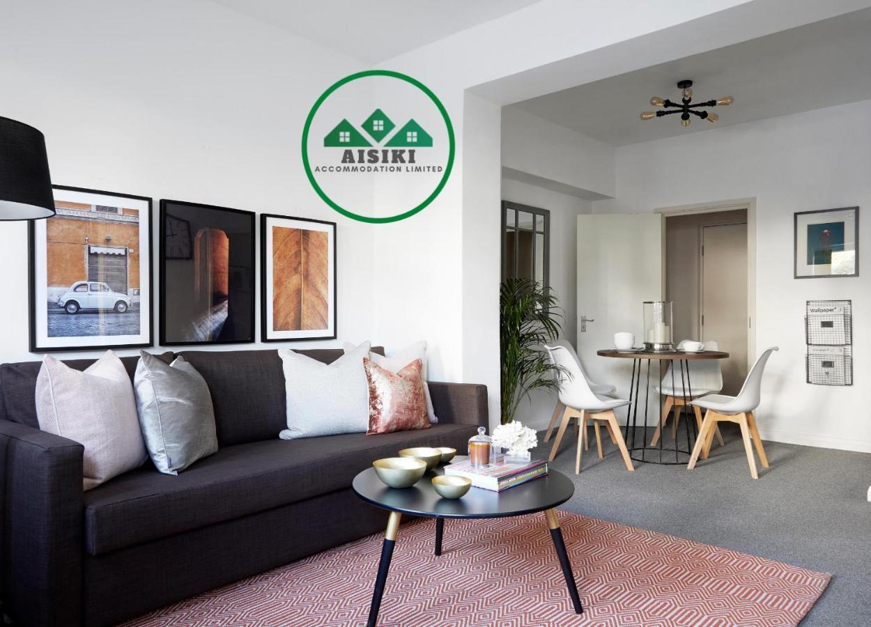 Aisiki Living At Upton Rd, Multiple 1, 2, Or 3 Bedroom Apartments, King Or Twin Beds With Free Wi-Fi & Parking Watford  Bagian luar foto