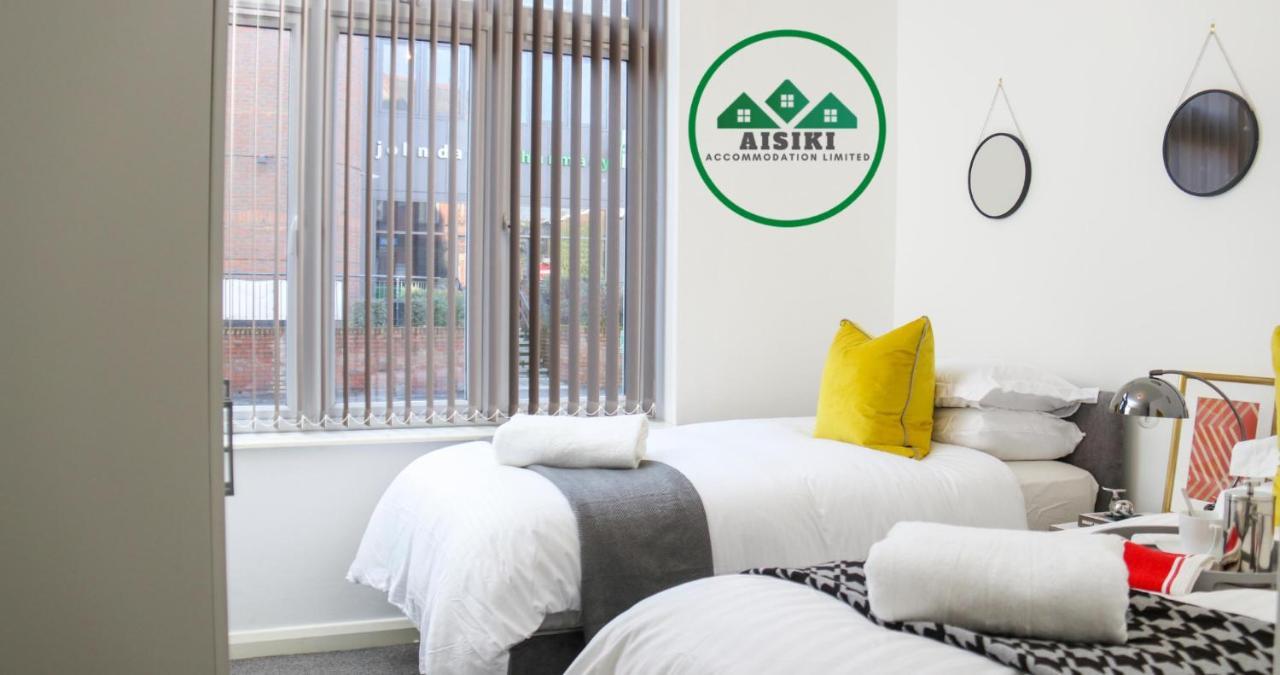 Aisiki Living At Upton Rd, Multiple 1, 2, Or 3 Bedroom Apartments, King Or Twin Beds With Free Wi-Fi & Parking Watford  Bagian luar foto